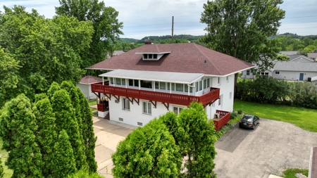 Historic Executive Estate For Sale Richland Center WI - image 1