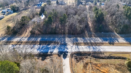 Prime 11-Acre Commercial Lot: Ideal Location in Boydton, VA - image 7