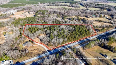 Prime 11-Acre Commercial Lot: Ideal Location in Boydton, VA - image 1