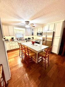 Home in Alexander County on +/- 31.26 Acres - image 16