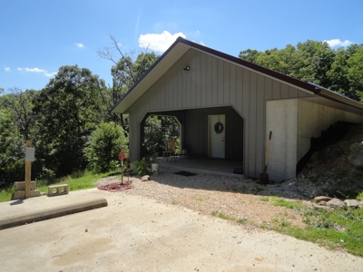 2021 Earth Contact  Home On 2.5 Acres - image 20