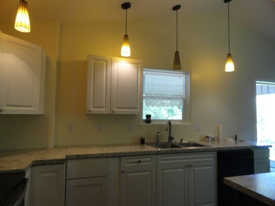 2021 Earth Contact  Home On 2.5 Acres - image 15