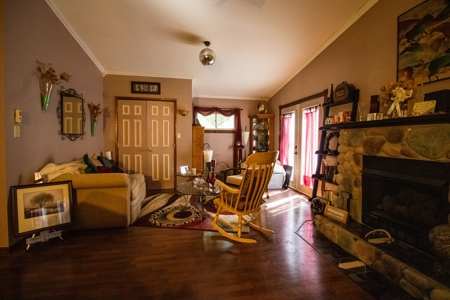 Home for Sale Osceola MO - image 20