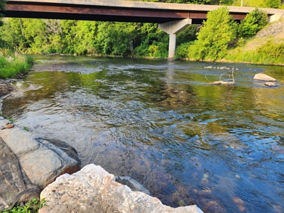 3 Land lots combined to +/- 0.9 Acres near New River - image 19