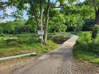 3 Land lots combined to +/- 0.9 Acres near New River - image 2