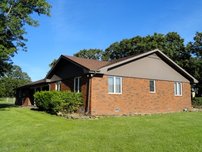 Equine,  Kennel, Boarding  Property , Outbuilding, Home,Pond - image 21