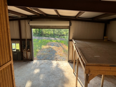 ±24.1 Acres Of East Texas Land With Insulated Shop And Pond - image 9