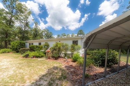 Home On 10 Acres In North Florida - image 4