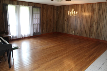 Two Story Home For Sale Lawrence County Monticello MS - image 2