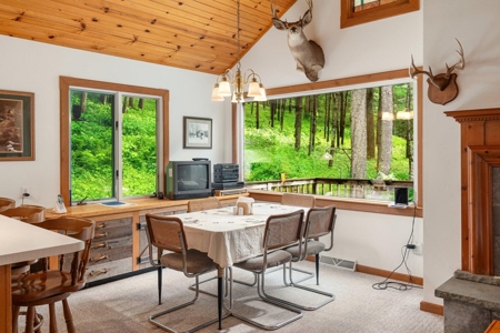 Cottage style home, on over 51 acres, for sale in Wisconsin - image 8