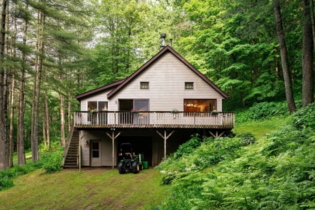 Cottage style home, on over 51 acres, for sale in Wisconsin - image 3