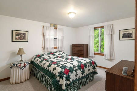 Cottage style home, on over 51 acres, for sale in Wisconsin - image 9