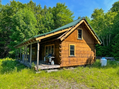 Dovetailed Log Cabins on Wilderness Cold Water Lake - image 5