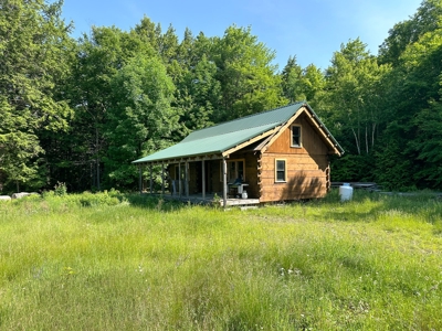 Dovetailed Log Cabins on Wilderness Cold Water Lake - image 7