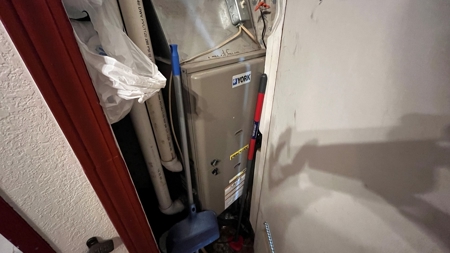 Two Story Home For Sale in Ridgeway MO - image 16