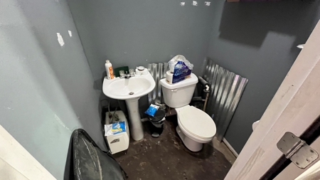 Two Story Home For Sale in Ridgeway MO - image 7