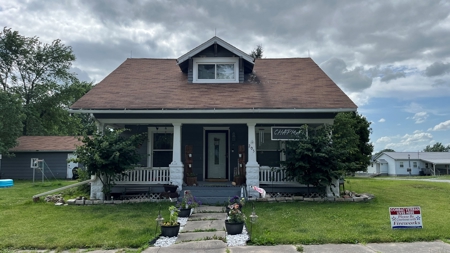 Two Story Home For Sale in Ridgeway MO - image 1