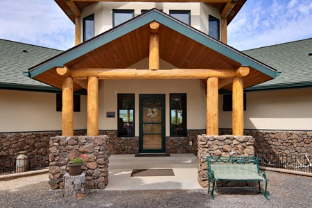 Mountain Home with Acreage and Views For Sale in Colorado - image 7