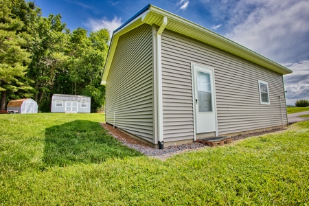 Country Home for Sale in Check VA - image 22