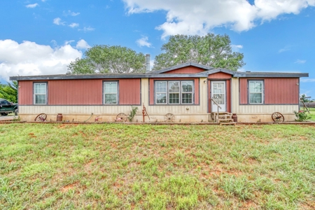 Home For Sale Near Elk City, Oklahoma - image 38