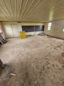 Home and Acreage For Sale - image 13