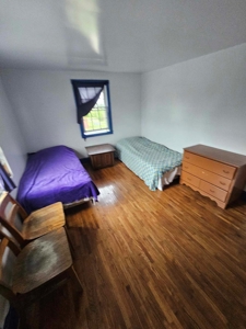 Home and Acreage For Sale - image 19