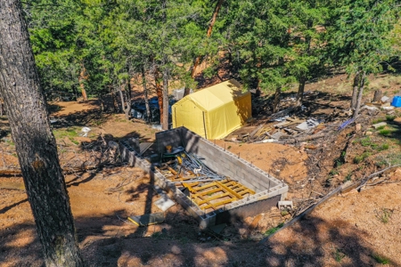 Colorado Mountain Property With Small Cabin & Well - image 17