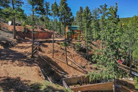 Colorado Mountain Property With Small Cabin & Well - image 18