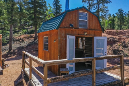 Colorado Mountain Property With Small Cabin & Well - image 7