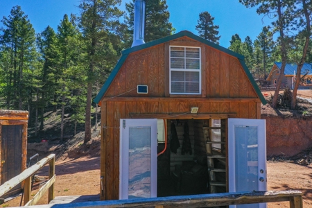 Colorado Mountain Property With Small Cabin & Well - image 13