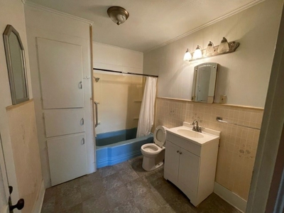 County Home In Town For Sale In Seymour, Texas - image 2