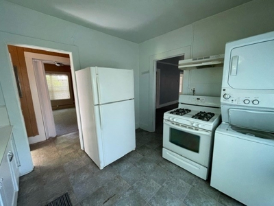 County Home In Town For Sale In Seymour, Texas - image 9