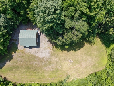 Maine Off-grid Retreat - image 3