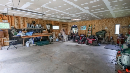 Country Home in Scandinavia, WI for Online AUCTION - image 21
