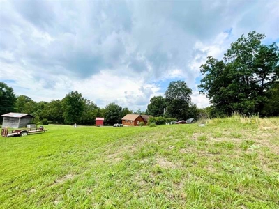 Cedar Sided home on 5 ac for sale Viola, AR - image 49
