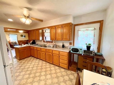 Cedar Sided home on 5 ac for sale Viola, AR - image 13