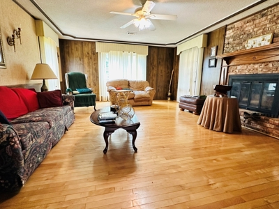 Country Home For Sale In North Central Arkansas - image 20
