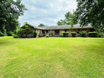 Country Home For Sale In North Central Arkansas - image 2