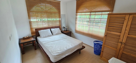 House with Pool just 1 minute walk from the beach - image 18