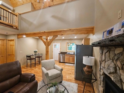 Cabin for Sale in Woolwine VA - image 11