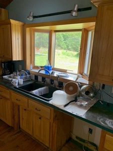 Private Home with Excellent access - image 40