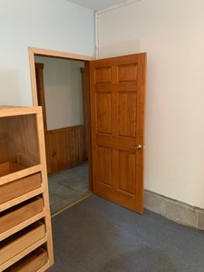 Private Home with Excellent access - image 11