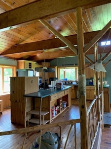 Private Home with Excellent access - image 1