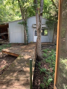 Private Home with Excellent access - image 13