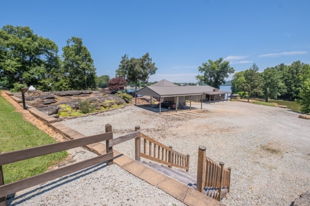 Private Waterfront Retreat On Tn River, 2 Homes, Boat Ramp - image 37