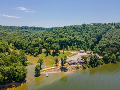 Private Waterfront Retreat On Tn River, 2 Homes, Boat Ramp - image 42