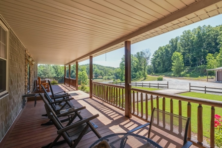 Private Waterfront Retreat On Tn River, 2 Homes, Boat Ramp - image 8