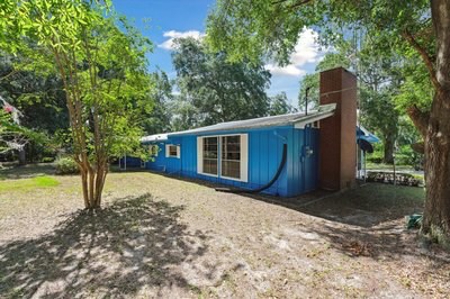 Waterfront Property W/House & Pool On 2.89 Ac - Lake City Fl - image 3