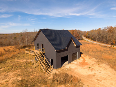 NEW BUILD/New Construction on 45 Acres in Mountain View MO - image 20