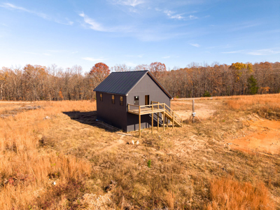 NEW BUILD/New Construction on 45 Acres in Mountain View MO - image 17